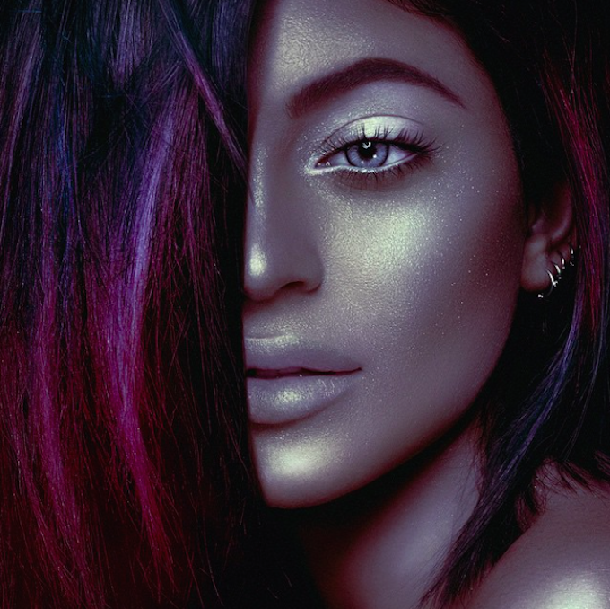 OMG! Is This What Kylie Jenner Would Look Like If She Was An Alien!?