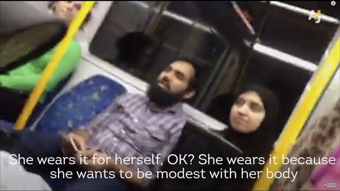 Watch This Girl Fight For A Muslim Couple Being Harassed On A Train By An Islamophobe!