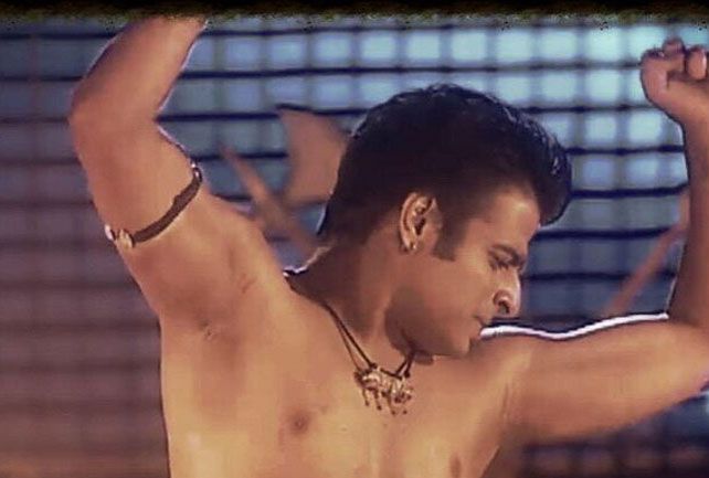 Karan Patel Just Shared This MAJOR Throwback Picture Of Himself!