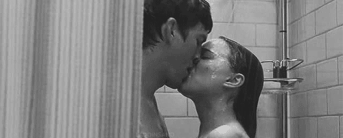 Kissing | Source: Tumblr