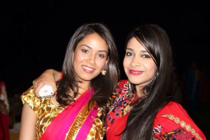 Mira Rajput with her friend | Source: Facebook |