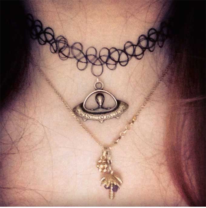 This ’90s Necklace Is Making A Badass Comeback, And We Love It!
