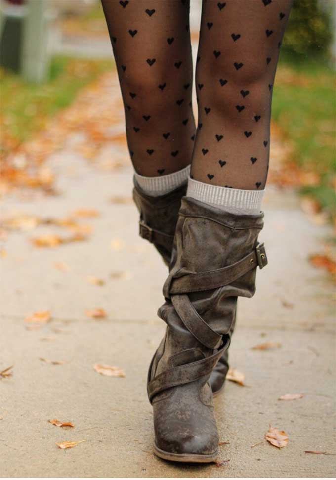 Printed stockings are a great addition to your Monsoon outfit. Pic: grungemaker.tumblr.com