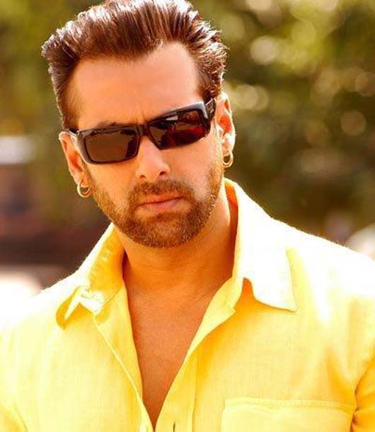 Shocking! Salman Khan Sued For 250 Crores!