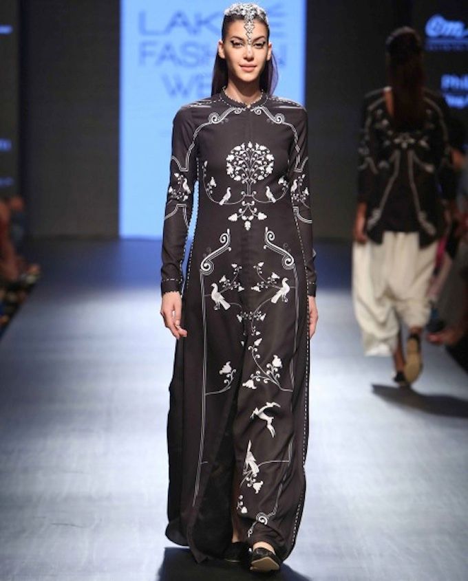 AM PM LFW AW15 Off The Runway on Exclusively.com (Black Printed Floor Length Anarkali Jacket)