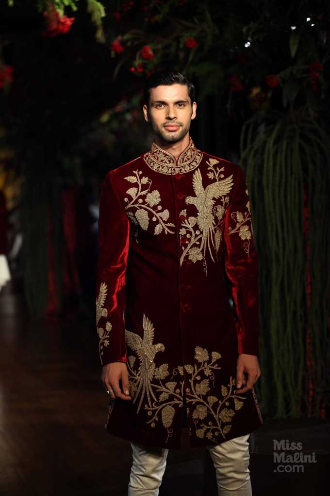 Rohit Bal at Amazon India Couture Week 2015