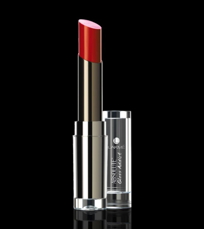 Lakme Absolute Gloss Addict Lipstick (Source: Lakme)