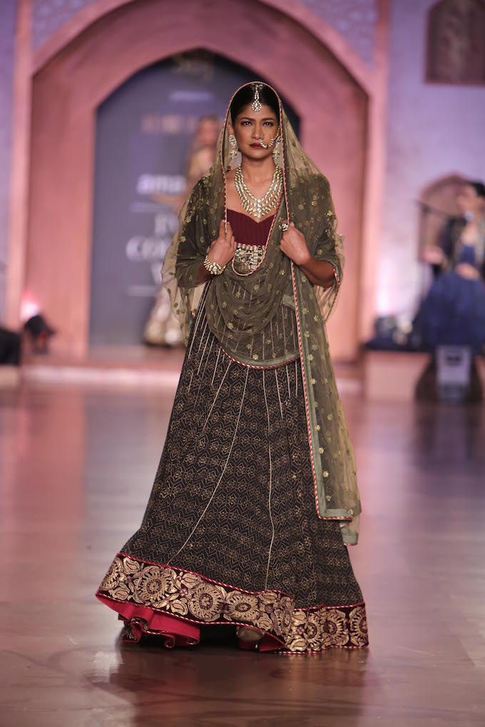 Reynu Tandon Couture 2015 Collection - Black anarkali suit with embellished gray dupatta