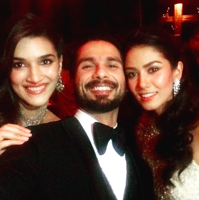 Kirti Sanon, Shahid Kapoor and Mira Rajput (Source: Instagram/@KirtiSanon)