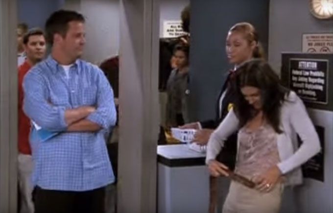 Here’s A Hilarious Deleted Scene From F.R.I.E.N.D.S. That Will Liven Up Your Day
