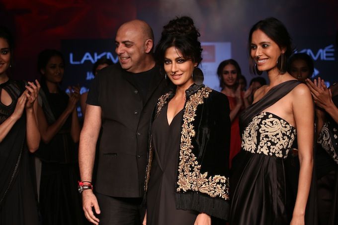 Chitrangada Singh Tarun Tahiliani RTW'15 at Lakme Fashion