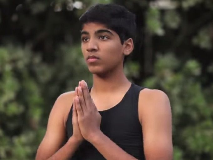 This Yoga Prodigy Will Lead A Workshop For Children Affected By War!