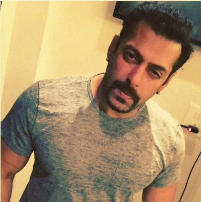 Salman Khan Backtracks; Apologises For Tweets On Yakub Memon