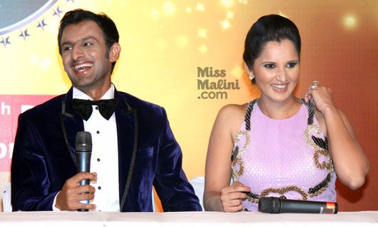 Sania Mirza Made The Most Rocking Dubsmash Debut With Her Hubby Shoaib Malik!