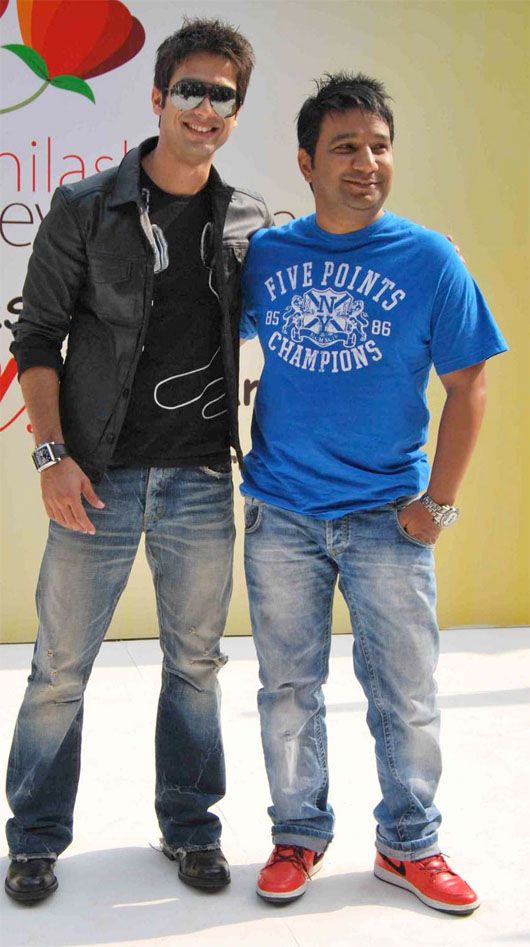 Shahid Kapoor and Ahmed Khan