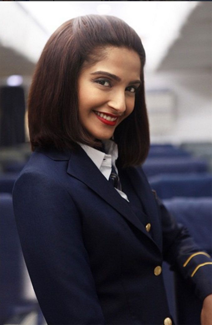 Did Sonam Kapoor Really Wear This To The Mumbai Airport!?