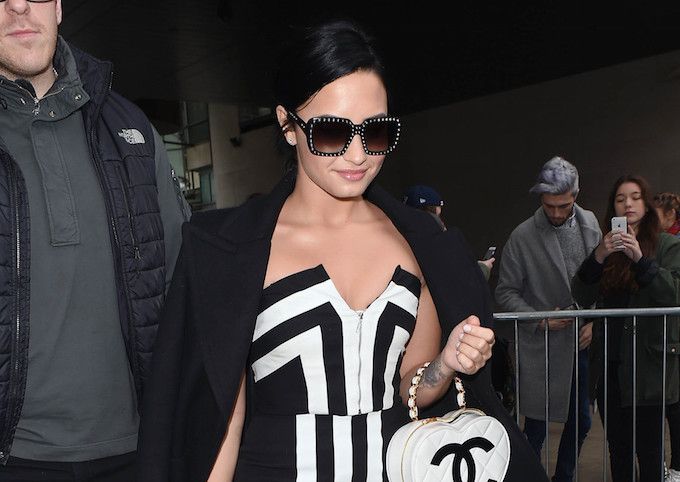 Demi Lovato Just Pulled Off A Street To Chic Look – And It Was Flawless!