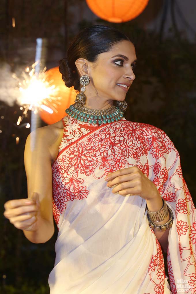 Deepika Padukone Is A Fan Of Vintage Clothing! Take A Look At This