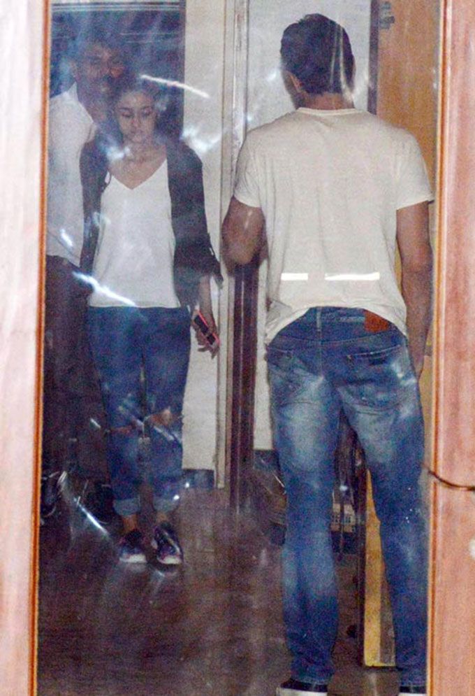 In Photos: Alia Bhatt Spotted At Her Alleged Boyfriend Sidharth Malhotra’s House