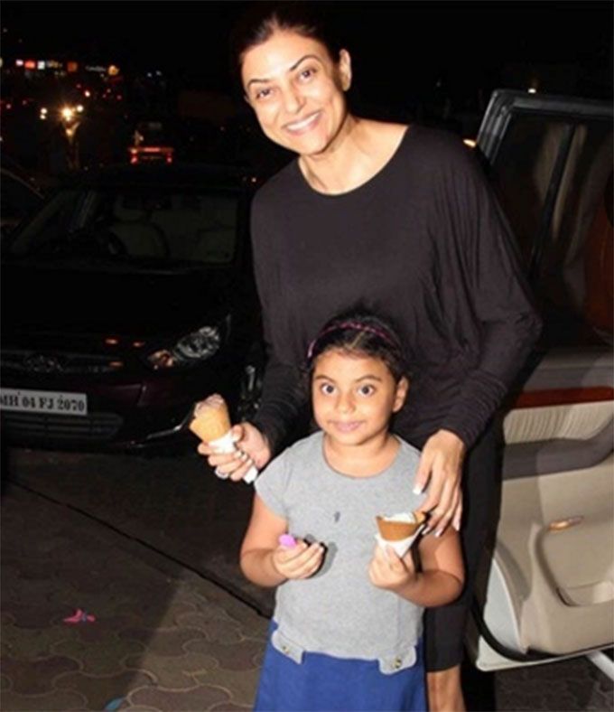 In Photos: Sushmita Sen’s Ice-Cream Date With Alisah Makes For The Perfect Mother-Daughter Time!