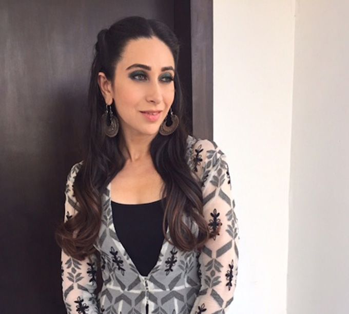 There Isn’t A Desi Girl Who Won’t Love Karisma Kapoor’s Outfit!