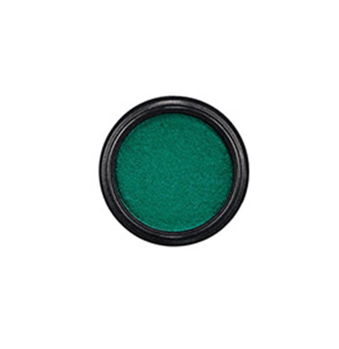 MAC Electric Cool Eye Shadow In 'Emerald Power' (Source: MAC Cosmetics)