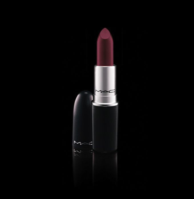 MAC Lipstick In 'Hang-up' (Source: MAC Cosmetics)