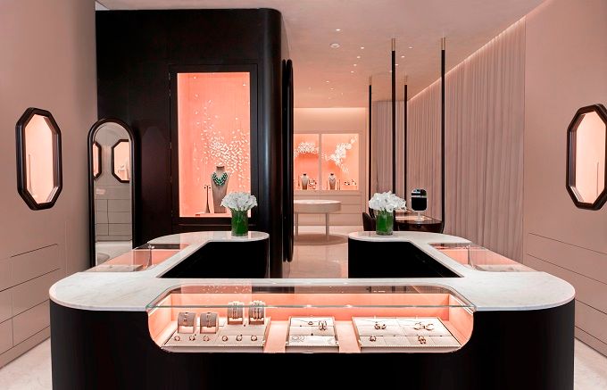 NIRAV MODI Boutique, 727, Madison Avenue, New York City