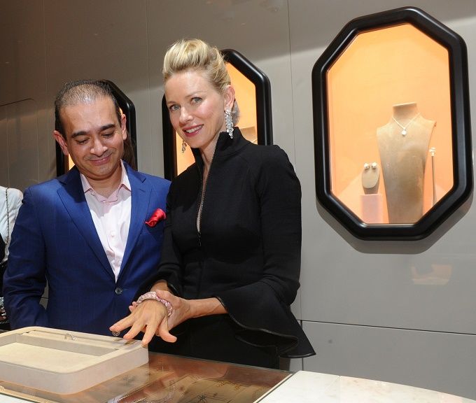 Nirav Modi showing jewels to Naomi Watts