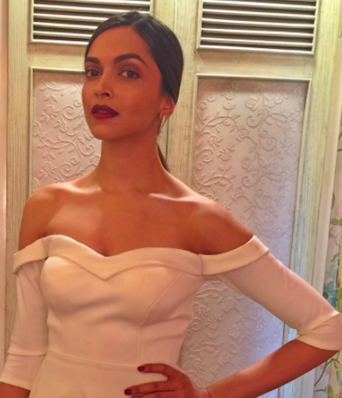 You’ll Never Look At A White Dress The Same Thanks To Deepika Padukone!