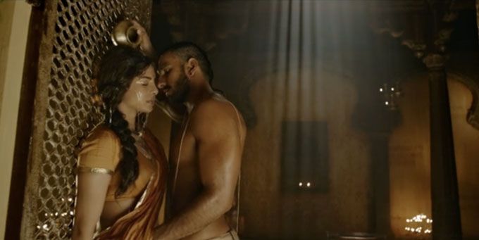 Ranveer Singh &#038; Priyanka Chopra Just Recreated Salman Khan &#038; Aishwarya Rai’s Romance In This New Song!