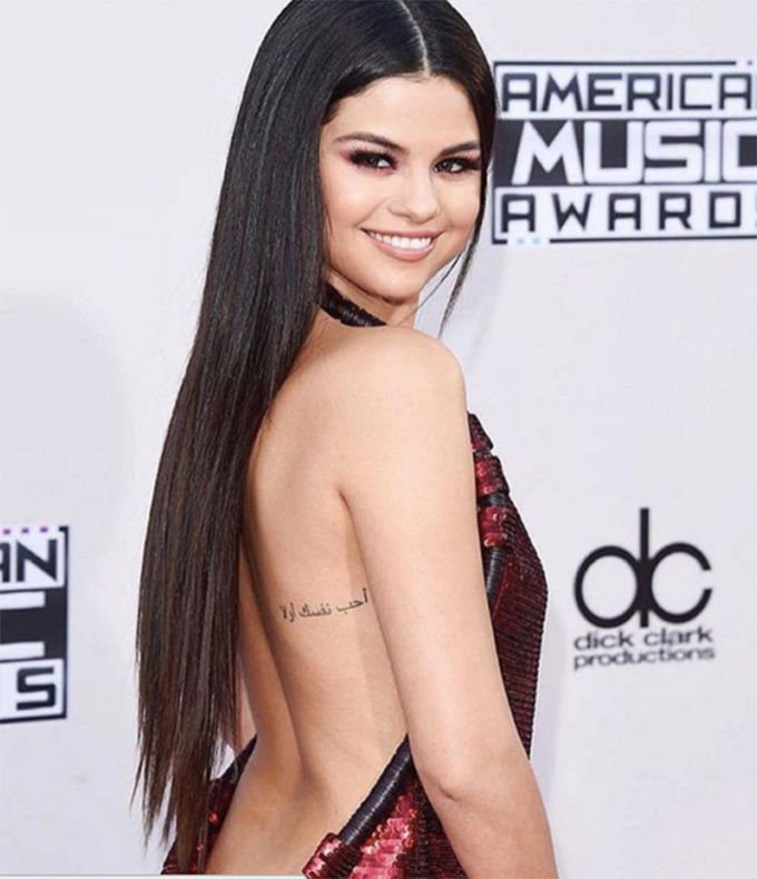 17 Hottest Outfits From The 2015 American Music Awards Last Night