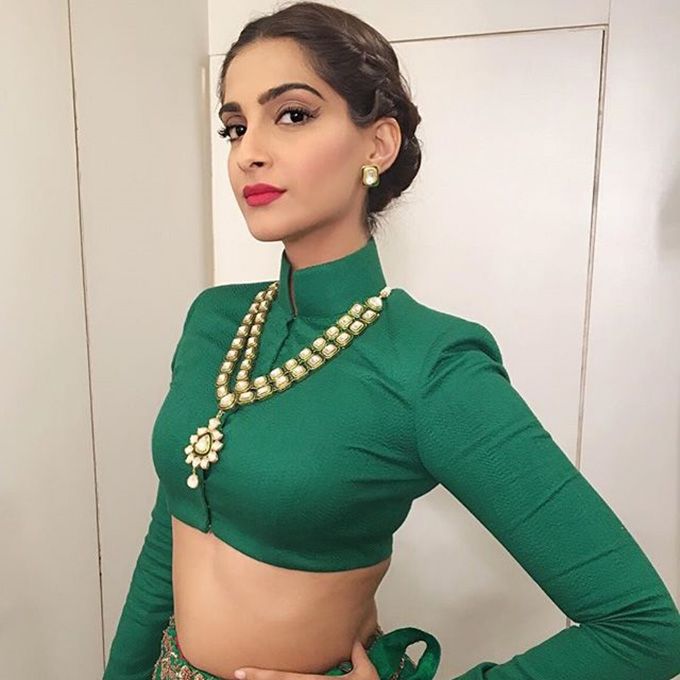 Here’s What Industry Pandits Have To Say About Sonam Kapoor!
