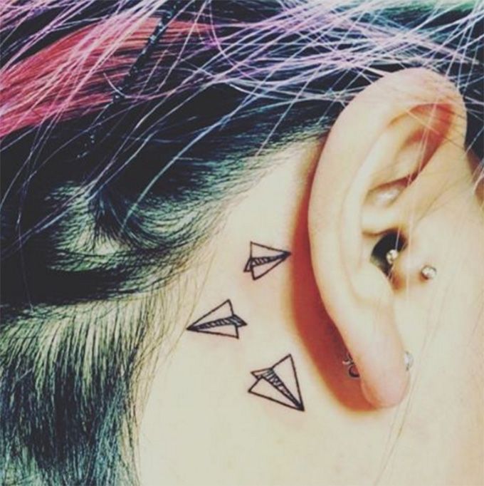 25 Teeny-Tiny Tattoos That Will Be The Stars Of Your Instagram Photos