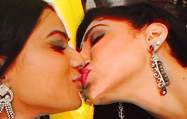 TV Actresses Nia Sharma &#038; Reyhna Malhotra React To The Hoopla Regarding Their Kissing Photo!