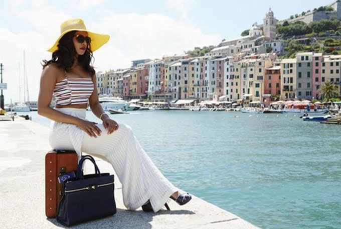 7 Bollywood Destinations You’d Rather Be At Right Now!