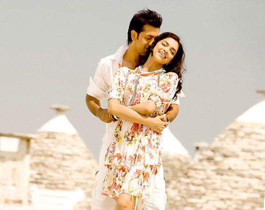 Deepika Padukone Reveals How She & Ranbir Kapoor Started Dating Each Other