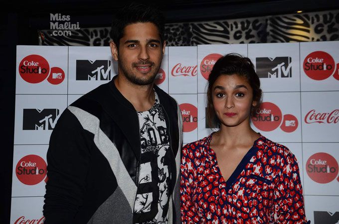 Watch How Alia Bhatt Is Wooing Sidharth Malhotra With Her Cuteness And A Kiss!