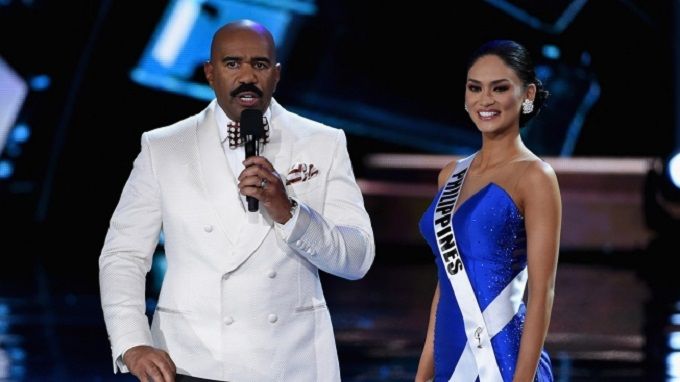 Steve Harvey Just Took A Dig At His Miss Universe Fiasco & It’s Hilarious