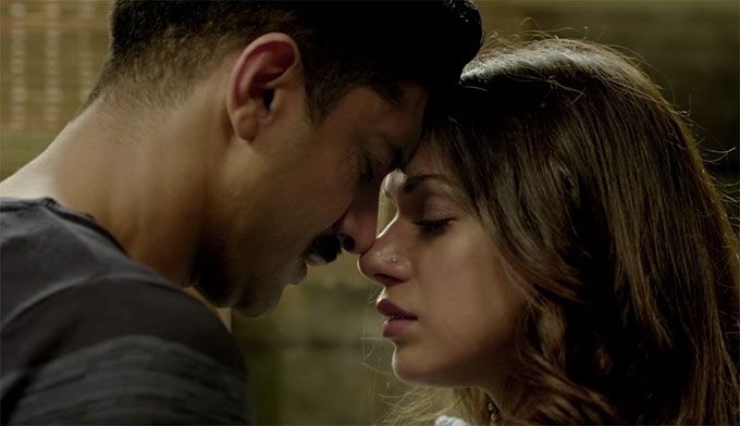 WTF! A Sex Scene Between Farhan Akhtar & Aditi Rao Hydari Has Been Cut By The Censor Board!