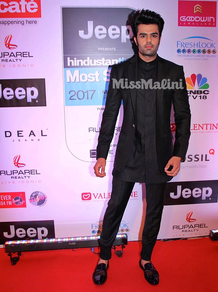 Maneish Paul in HP Su Misura and Shutiq at the 2017 HT’s Mumbai’s Most Stylish Awards (Photo courtesy | Viral Bhayani)