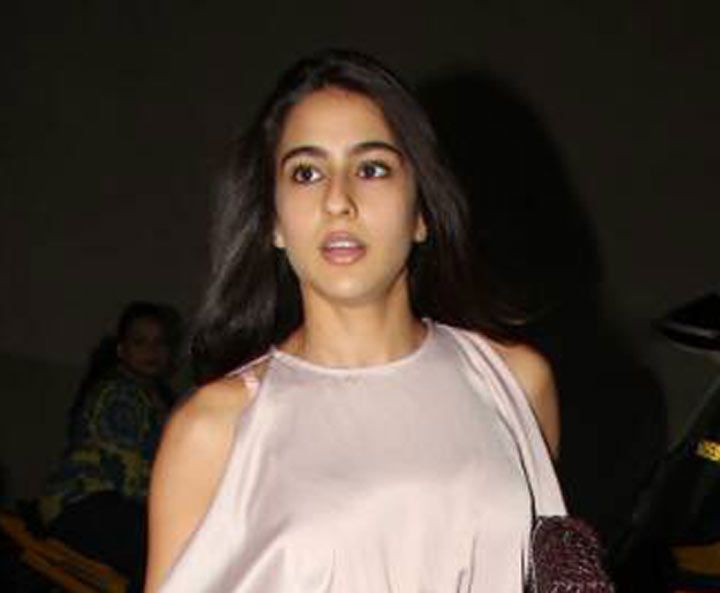 Photo: Guess Who Sara Ali Khan Was Chilling With At The Airport