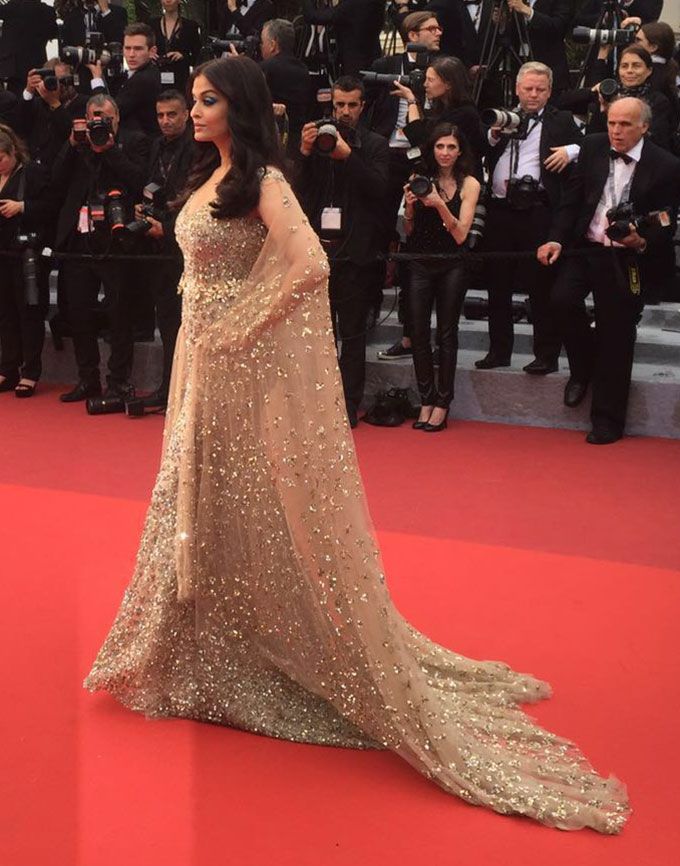 Abhishek Bachchan Had The Most Romantic Reaction To Aishwarya Rai Bachchan’s Appearance At Cannes
