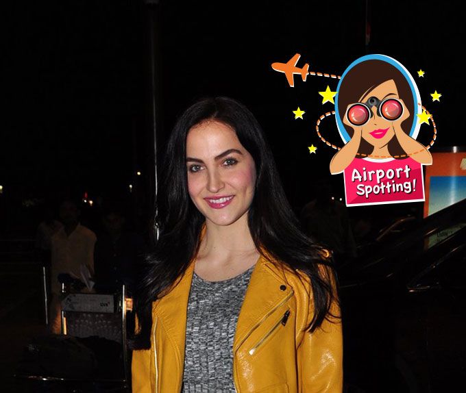 Elli Avram Chose A Great Colour Combination For Her Airport Outfit!