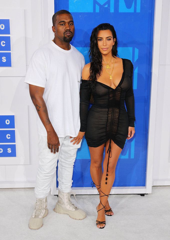 Kim Kardashian and Kanye West at the MTV Video Music Awards (Courtesy: Image Collect)