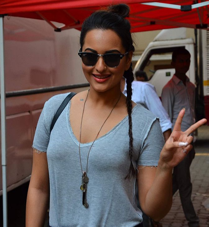 Sonakshi Sinha Just Rocked The Athleisure Trend Like A Pro!
