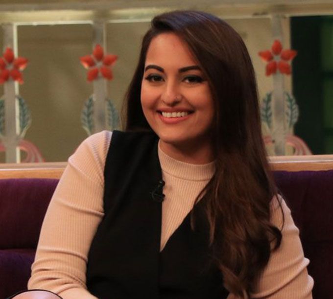 Sonakshi Sinha Looks Like A Cute Lil’ Schoolgirl In This Outfit!