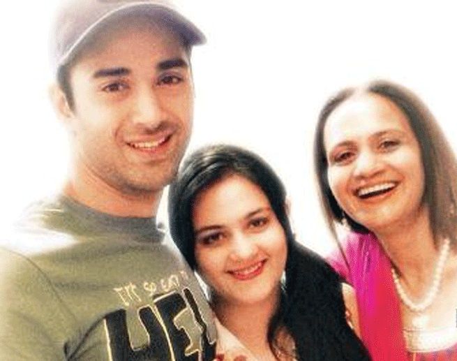 Pulkit Samrat with his estranged wife and mother-in-law