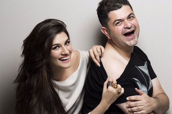 8 BTS Photos From Dabboo Ratnani’s Star Studded 2016 Calendar To Light Up Your Year!