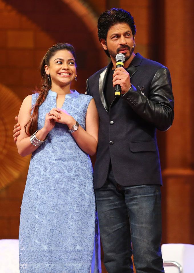 Sumona Chakravarti, Shah Rukh Khan